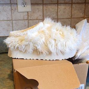 Ugg fluff mama sugar tasman white